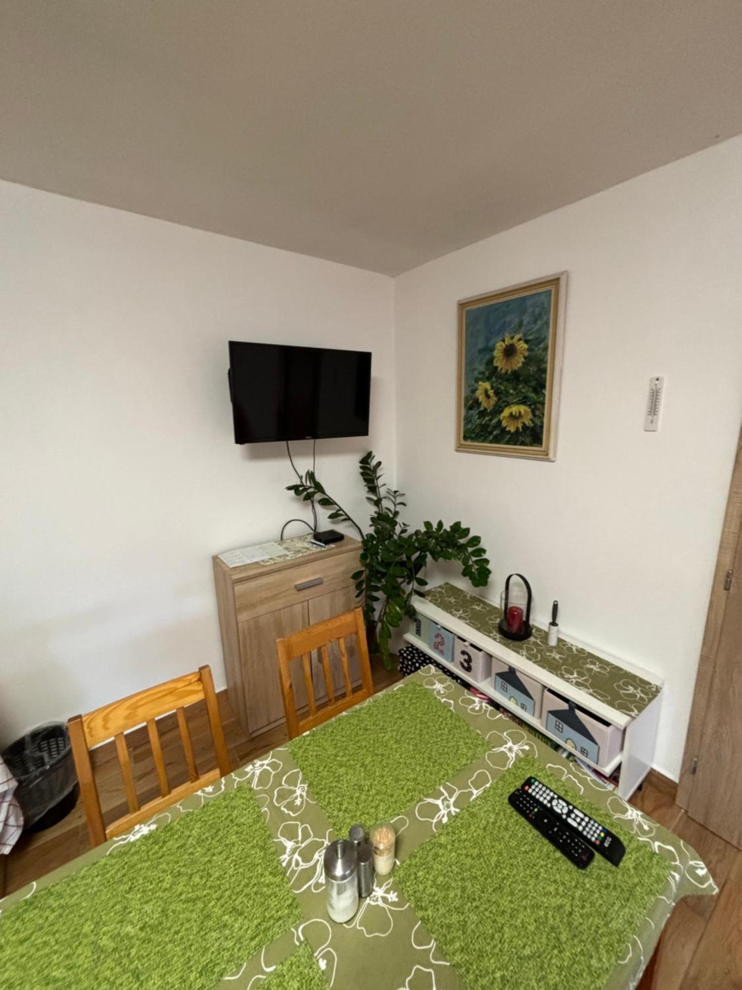 Apartmán pod kostelem Strazov Exterior foto